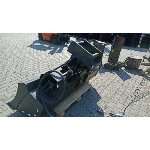Hydraulische 250 cm Grabenräumlöffel für Bagger 12-19 Tonnen